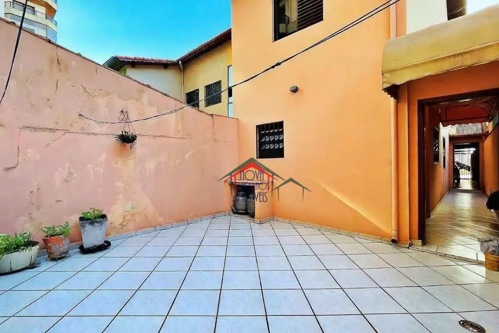 Casa de Condomínio com 3 quartos à venda, 214m2 em Vila Galvão, Guarulhos - SP - imagem 2 Foto 2 de Casa de Condomínio com 3 quartos à venda, 214m2 em Vila Galvão, Guarulhos - SP