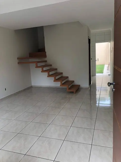 Casa com 2 quartos à venda, 70m2 em Aparecidinha, Sorocaba - SP - imagem 3 Foto 3 de Casa com 2 quartos à venda, 70m2 em Aparecidinha, Sorocaba - SP