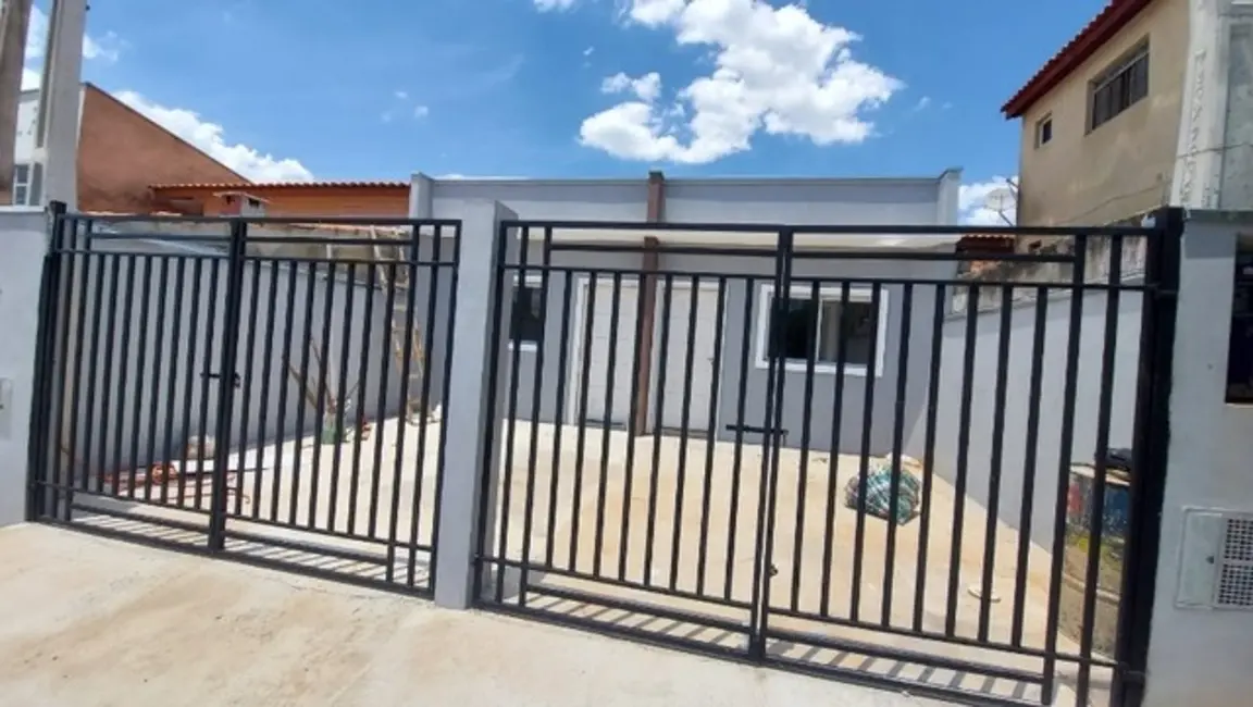 Casa de Condomínio com 2 quartos à venda, 50m2 em Jardim Santa Madre Paulina, Sorocaba - SP - imagem 1 Foto 1 de Casa de Condomínio com 2 quartos à venda, 50m2 em Jardim Santa Madre Paulina, Sorocaba - SP