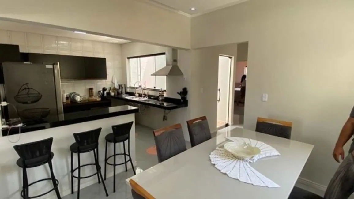 Foto 7 de Sobrado com 2 quartos à venda, 180m2 em Jardim Santa Cecília, Sorocaba - SP