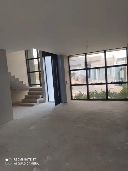 Sobrado com 3 quartos à venda, 200m2 em Horto Florestal, Sorocaba - SP - imagem 4 Foto 4 de Sobrado com 3 quartos à venda, 200m2 em Horto Florestal, Sorocaba - SP