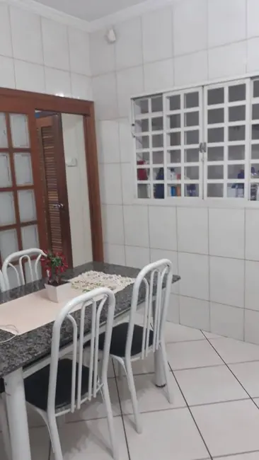 Casa com 2 quartos à venda, 150m2 em Jardim Wanel Ville IV, Sorocaba - SP - imagem 6 Foto 6 de Casa com 2 quartos à venda, 150m2 em Jardim Wanel Ville IV, Sorocaba - SP