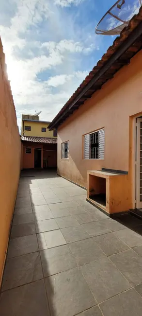 Casa com 2 quartos à venda, 175m2 em Wanel Ville, Sorocaba - SP - imagem 6 Foto 6 de Casa com 2 quartos à venda, 175m2 em Wanel Ville, Sorocaba - SP