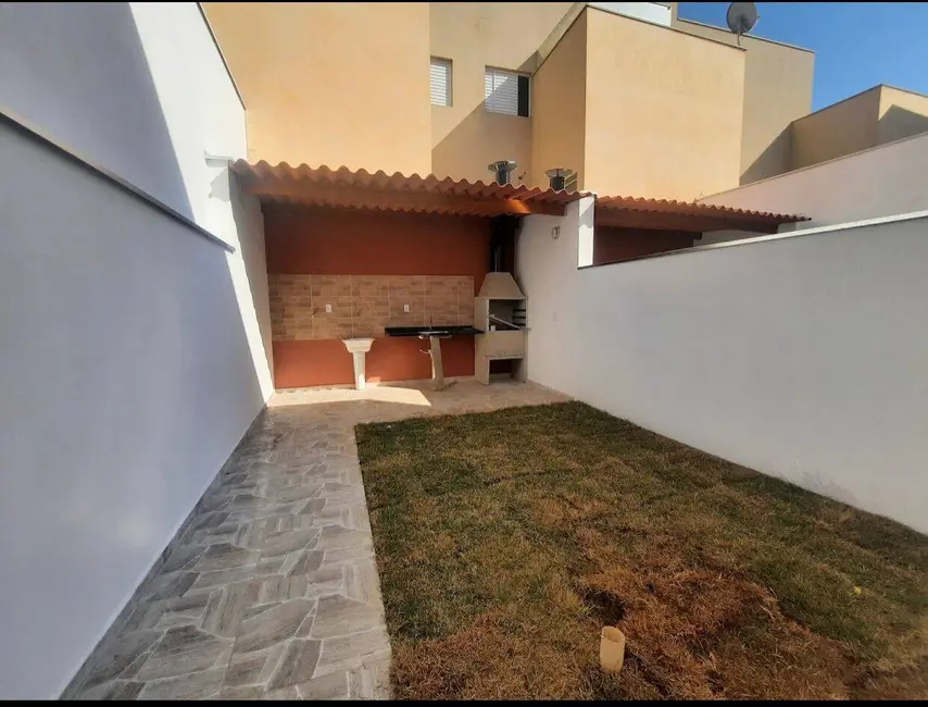Casa com 2 quartos à venda, 70m2 em Jardim Wanel Ville V, Sorocaba - SP - imagem 3 Foto 3 de Casa com 2 quartos à venda, 70m2 em Jardim Wanel Ville V, Sorocaba - SP
