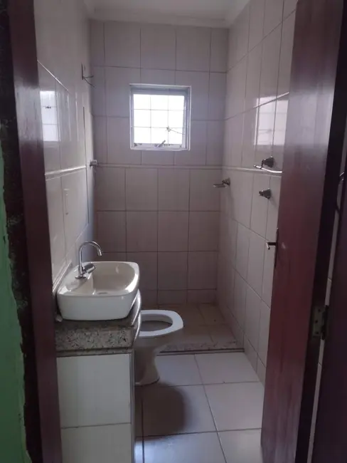 Casa com 3 quartos à venda, 200m2 em Jardim Wanel Ville V, Sorocaba - SP - imagem 3 Foto 3 de Casa com 3 quartos à venda, 200m2 em Jardim Wanel Ville V, Sorocaba - SP