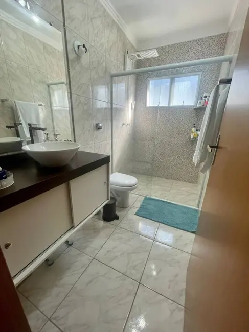 Foto 4 de Casa de Condomínio com 4 quartos à venda, 350m2 em Aracoiaba Da Serra - SP