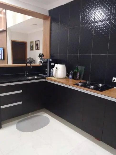 Casa de Condomínio com 2 quartos à venda, 144m2 em Horto Florestal, Sorocaba - SP - imagem 3 Foto 3 de Casa de Condomínio com 2 quartos à venda, 144m2 em Horto Florestal, Sorocaba - SP