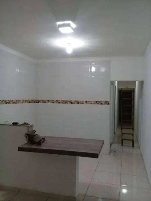 Casa com 2 quartos à venda, 55m2 em Jardim Santa Madre Paulina, Sorocaba - SP - imagem 5 Foto 5 de Casa com 2 quartos à venda, 55m2 em Jardim Santa Madre Paulina, Sorocaba - SP