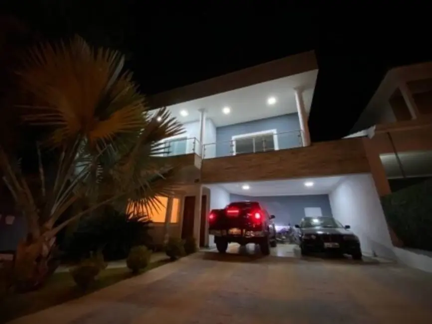 Foto 8 de Casa com 3 quartos à venda, 270m2 em Aracoiaba Da Serra - SP