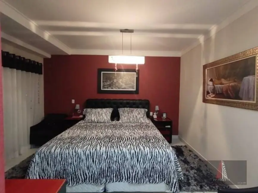 Casa de Condomínio com 4 quartos à venda em Aparecidinha, Sorocaba - SP - imagem 9 Foto 9 de Casa de Condomínio com 4 quartos à venda em Aparecidinha, Sorocaba - SP