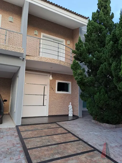 Casa de Condomínio com 4 quartos à venda em Aparecidinha, Sorocaba - SP - imagem 4 Foto 4 de Casa de Condomínio com 4 quartos à venda em Aparecidinha, Sorocaba - SP