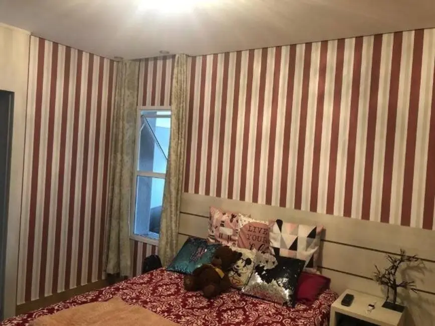 Casa com 3 quartos à venda, 377m2 em Jardim Santa Rosália, Sorocaba - SP - imagem 8 Foto 8 de Casa com 3 quartos à venda, 377m2 em Jardim Santa Rosália, Sorocaba - SP