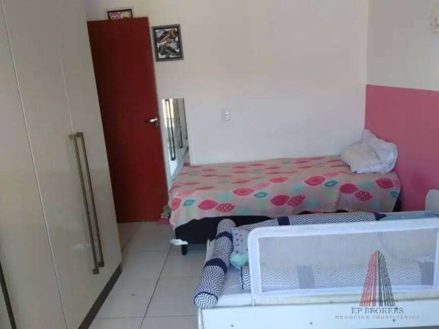 Foto 8 de Sobrado com 3 quartos à venda, 160m2 em Jardim Santa Bárbara, Sorocaba - SP