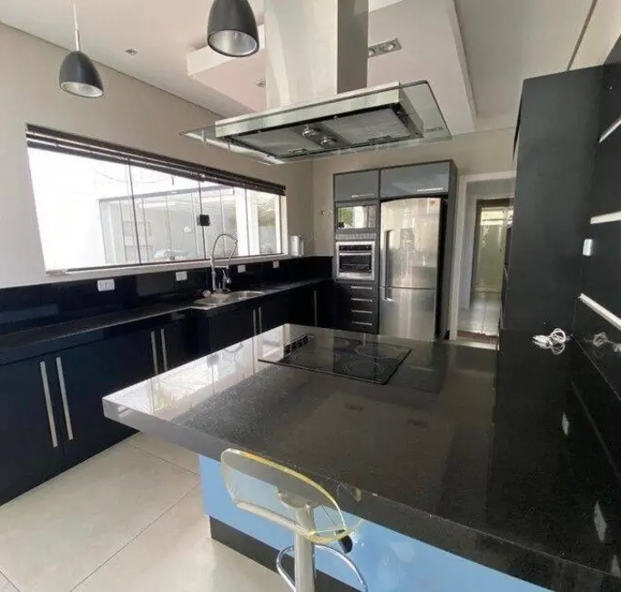 Foto 1 de Casa com 4 quartos à venda, 614m2 em Sorocaba - SP