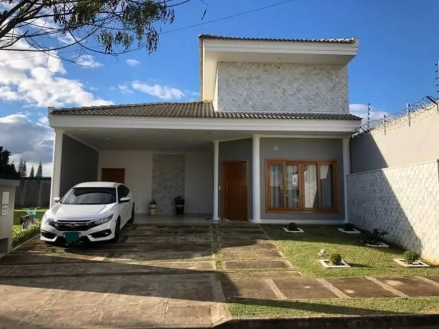 Foto 2 de Casa com 3 quartos à venda, 300m2 em Aracoiaba Da Serra - SP