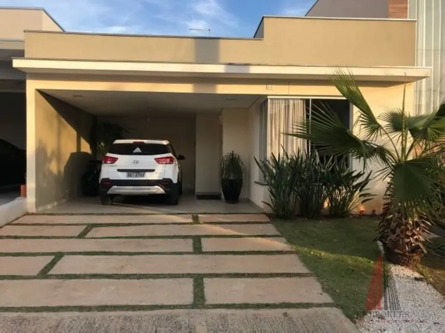 Casa de Condomínio com 3 quartos à venda, 200m2 em Wanel Ville, Sorocaba - SP - imagem 2 Foto 2 de Casa de Condomínio com 3 quartos à venda, 200m2 em Wanel Ville, Sorocaba - SP