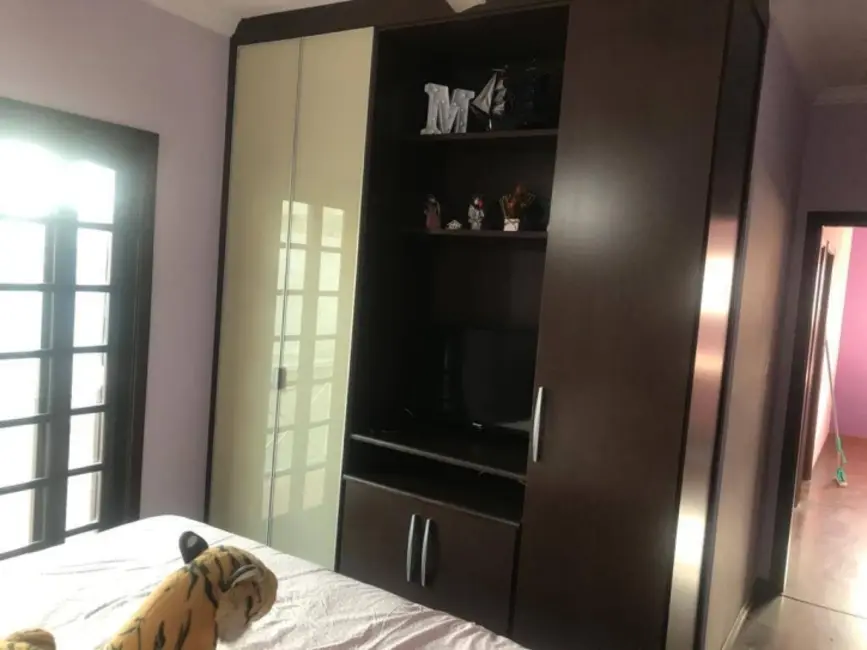 Foto 6 de Casa com 4 quartos à venda, 185m2 em Vila Trujillo, Sorocaba - SP