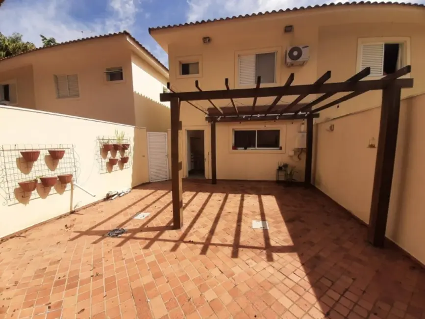 Casa de Condomínio com 3 quartos à venda, 150m2 em Parque Campolim, Sorocaba - SP - imagem 3 Foto 3 de Casa de Condomínio com 3 quartos à venda, 150m2 em Parque Campolim, Sorocaba - SP