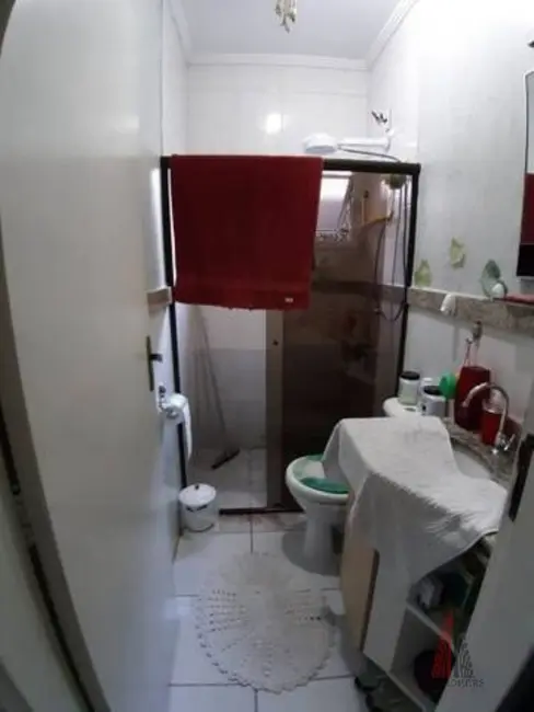 Casa de Condomínio com 3 quartos à venda, 70m2 em Wanel Ville, Sorocaba - SP - imagem 4 Foto 4 de Casa de Condomínio com 3 quartos à venda, 70m2 em Wanel Ville, Sorocaba - SP