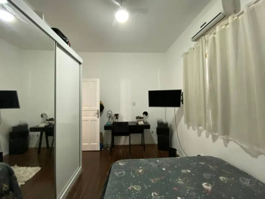 Casa de Condomínio com 3 quartos à venda, 250m2 em Jardim Faculdade, Sorocaba - SP - imagem 9 Foto 9 de Casa de Condomínio com 3 quartos à venda, 250m2 em Jardim Faculdade, Sorocaba - SP