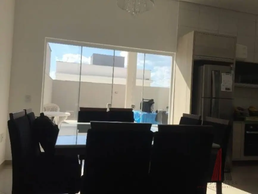 Foto 3 de Casa com 3 quartos à venda, 200m2 em Wanel Ville, Sorocaba - SP