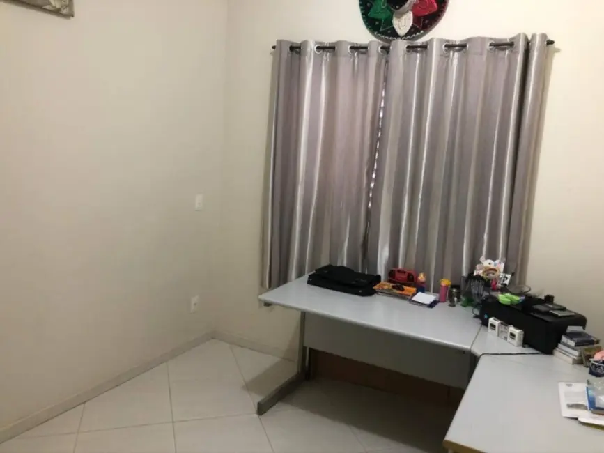 Casa de Condomínio com 3 quartos à venda, 175m2 em Jardim Residencial Campos do Conde, Sorocaba - SP - imagem 3 Foto 3 de Casa de Condomínio com 3 quartos à venda, 175m2 em Jardim Residencial Campos do Conde, Sorocaba - SP