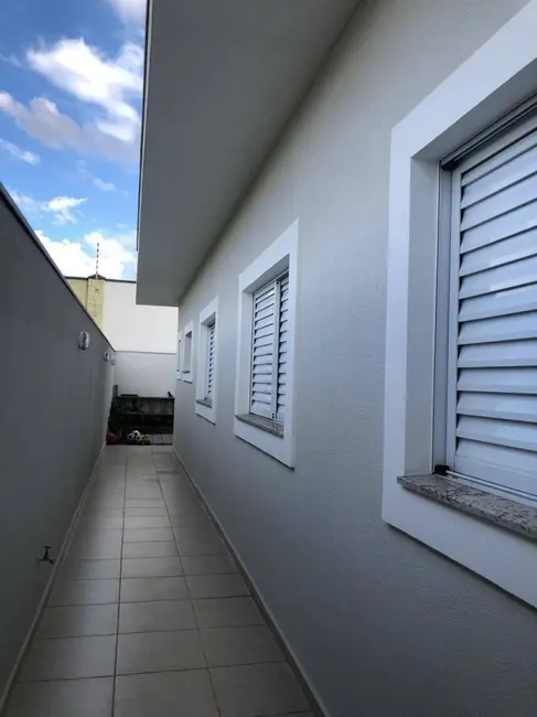 Casa de Condomínio com 3 quartos à venda, 175m2 em Jardim Residencial Campos do Conde, Sorocaba - SP - imagem 6 Foto 6 de Casa de Condomínio com 3 quartos à venda, 175m2 em Jardim Residencial Campos do Conde, Sorocaba - SP