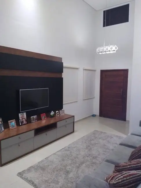 Foto 4 de Casa de Condomínio com 3 quartos à venda, 140m2 em Loteamento Dinorá Rosa, Sorocaba - SP