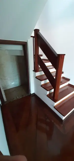 Casa com 3 quartos à venda, 380m2 em Jardim Emília, Sorocaba - SP - imagem 4 Foto 4 de Casa com 3 quartos à venda, 380m2 em Jardim Emília, Sorocaba - SP
