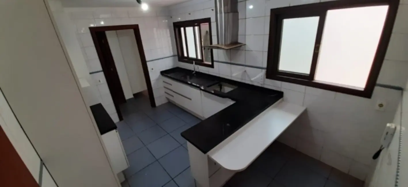 Casa com 3 quartos à venda, 380m2 em Jardim Emília, Sorocaba - SP - imagem 7 Foto 7 de Casa com 3 quartos à venda, 380m2 em Jardim Emília, Sorocaba - SP
