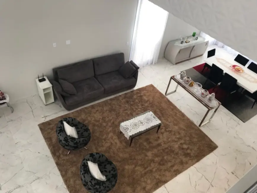 Casa com 4 quartos à venda, 350m2 em Vivendas do Lago, Sorocaba - SP - imagem 8 Foto 8 de Casa com 4 quartos à venda, 350m2 em Vivendas do Lago, Sorocaba - SP