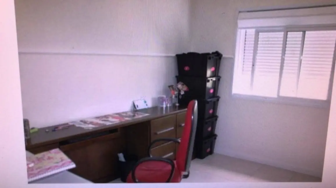 Casa com 3 quartos à venda, 160m2 em Jardim América, Sorocaba - SP - imagem 3 Foto 3 de Casa com 3 quartos à venda, 160m2 em Jardim América, Sorocaba - SP