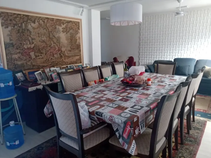 Casa com 3 quartos à venda, 150m2 em Jardim Leocádia, Sorocaba - SP - imagem 4 Foto 4 de Casa com 3 quartos à venda, 150m2 em Jardim Leocádia, Sorocaba - SP