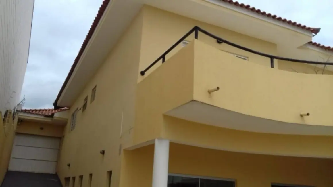 Sobrado com 4 quartos à venda, 360m2 em Jardim do Paço, Sorocaba - SP - imagem 3 Foto 3 de Sobrado com 4 quartos à venda, 360m2 em Jardim do Paço, Sorocaba - SP