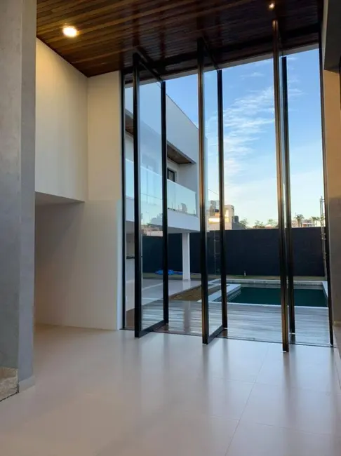 Foto 8 de Casa com 4 quartos à venda, 386m2 em Votorantim - SP