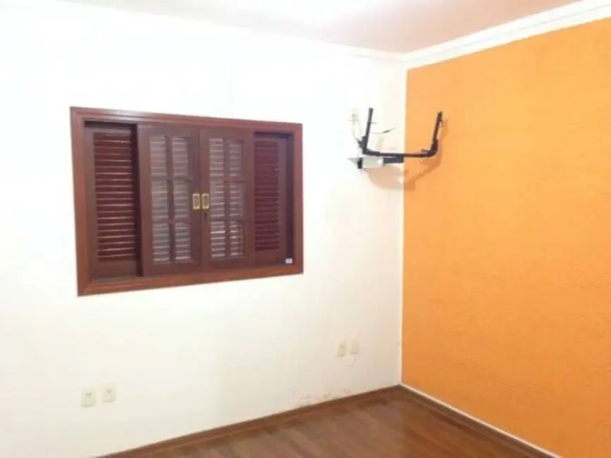 Casa com 2 quartos à venda em Jardim Carolina, Sorocaba - SP - imagem 8 Foto 8 de Casa com 2 quartos à venda em Jardim Carolina, Sorocaba - SP