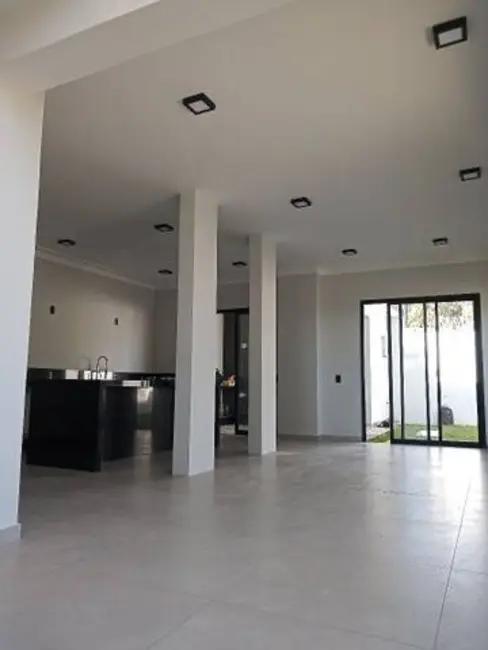Foto 4 de Casa de Condomínio com 3 quartos à venda, 244m2 em Jardim Planalto, Sorocaba - SP