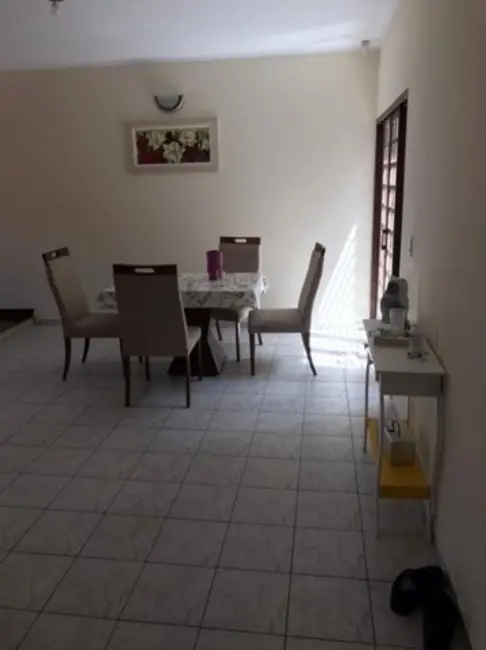Casa de Condomínio com 3 quartos à venda, 364m2 em Jardim Saira, Sorocaba - SP - imagem 4 Foto 4 de Casa de Condomínio com 3 quartos à venda, 364m2 em Jardim Saira, Sorocaba - SP