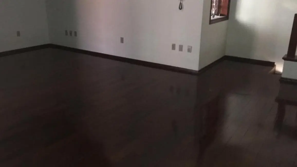 Foto 9 de Sobrado com 6 quartos à venda, 335m2 em Jardim Refúgio, Sorocaba - SP