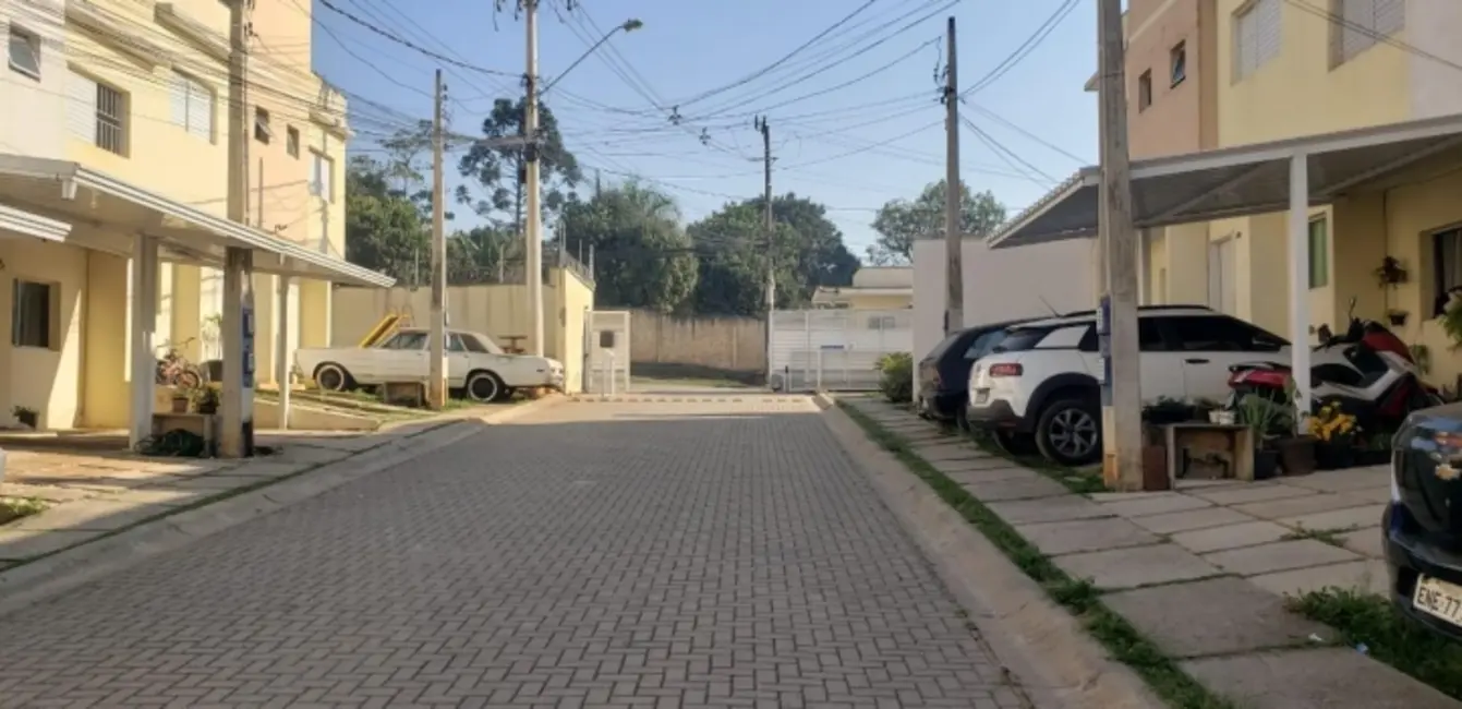 Sobrado com 2 quartos à venda, 82m2 em Caguassu, Sorocaba - SP - imagem 1 Foto 1 de Sobrado com 2 quartos à venda, 82m2 em Caguassu, Sorocaba - SP