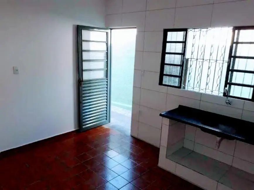Casa de Condomínio com 2 quartos à venda, 70m2 em Vila Fiori, Sorocaba - SP - imagem 5 Foto 5 de Casa de Condomínio com 2 quartos à venda, 70m2 em Vila Fiori, Sorocaba - SP