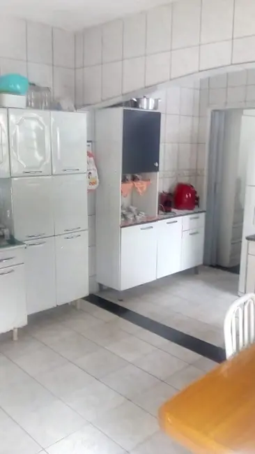 Foto 4 de Sobrado com 4 quartos à venda, 140m2 em Jardim Alegria, Sorocaba - SP