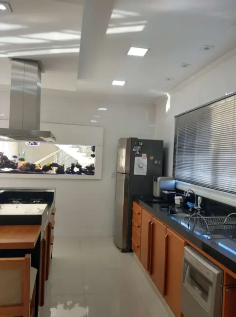 Foto 7 de Sobrado com 3 quartos à venda, 317m2 em Condomínio Residencial Flores, Votorantim - SP