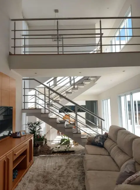 Foto 2 de Sobrado com 3 quartos à venda, 317m2 em Condomínio Residencial Flores, Votorantim - SP