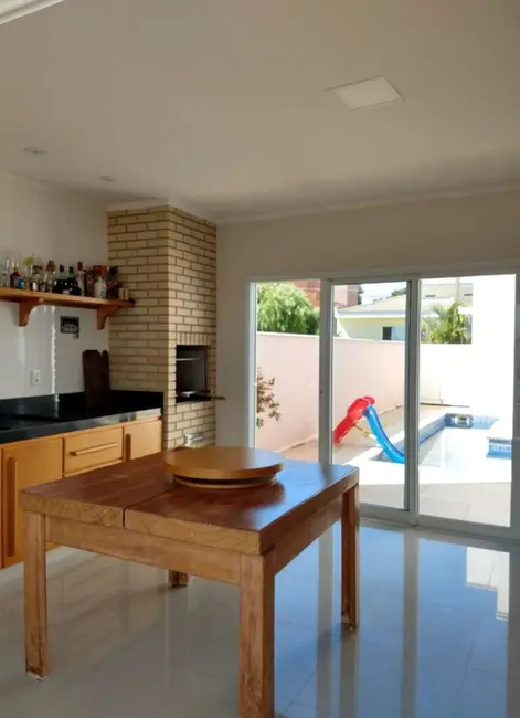 Foto 4 de Sobrado com 3 quartos à venda, 317m2 em Condomínio Residencial Flores, Votorantim - SP