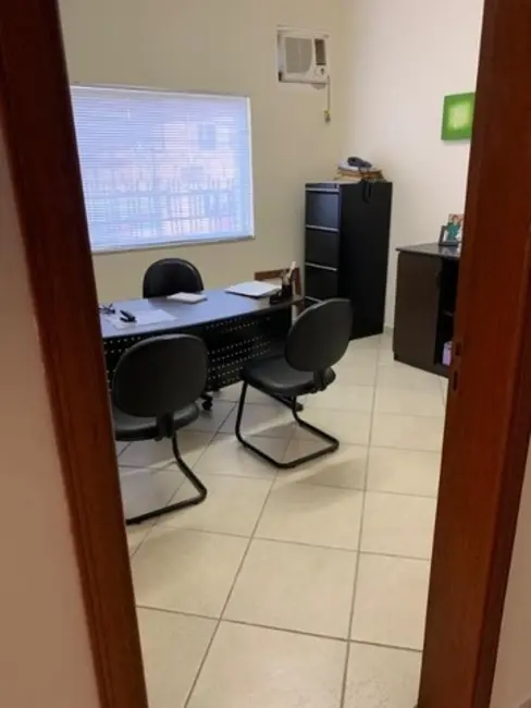 Foto 8 de Casa para alugar, 318m2 em Vila Trujillo, Sorocaba - SP