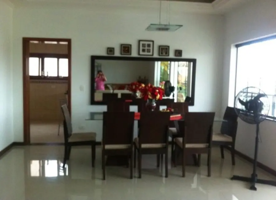 Casa de Condomínio com 4 quartos à venda, 586m2 em Jardim Ibiti do Paço, Sorocaba - SP - imagem 4 Foto 4 de Casa de Condomínio com 4 quartos à venda, 586m2 em Jardim Ibiti do Paço, Sorocaba - SP
