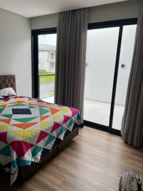 Sobrado com 3 quartos à venda, 160m2 em Horto Florestal, Sorocaba - SP - imagem 9 Foto 9 de Sobrado com 3 quartos à venda, 160m2 em Horto Florestal, Sorocaba - SP
