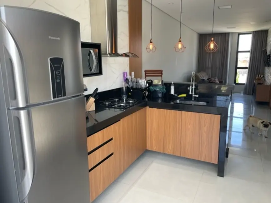 Sobrado com 3 quartos à venda, 160m2 em Horto Florestal, Sorocaba - SP - imagem 6 Foto 6 de Sobrado com 3 quartos à venda, 160m2 em Horto Florestal, Sorocaba - SP