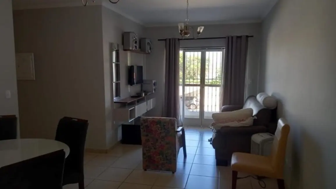 Foto 2 de Apartamento com 3 quartos à venda, 64m2 em Jardim Simus, Sorocaba - SP